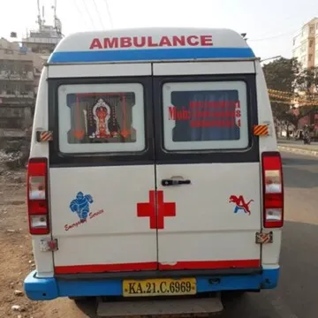 Ambulance service vehicle